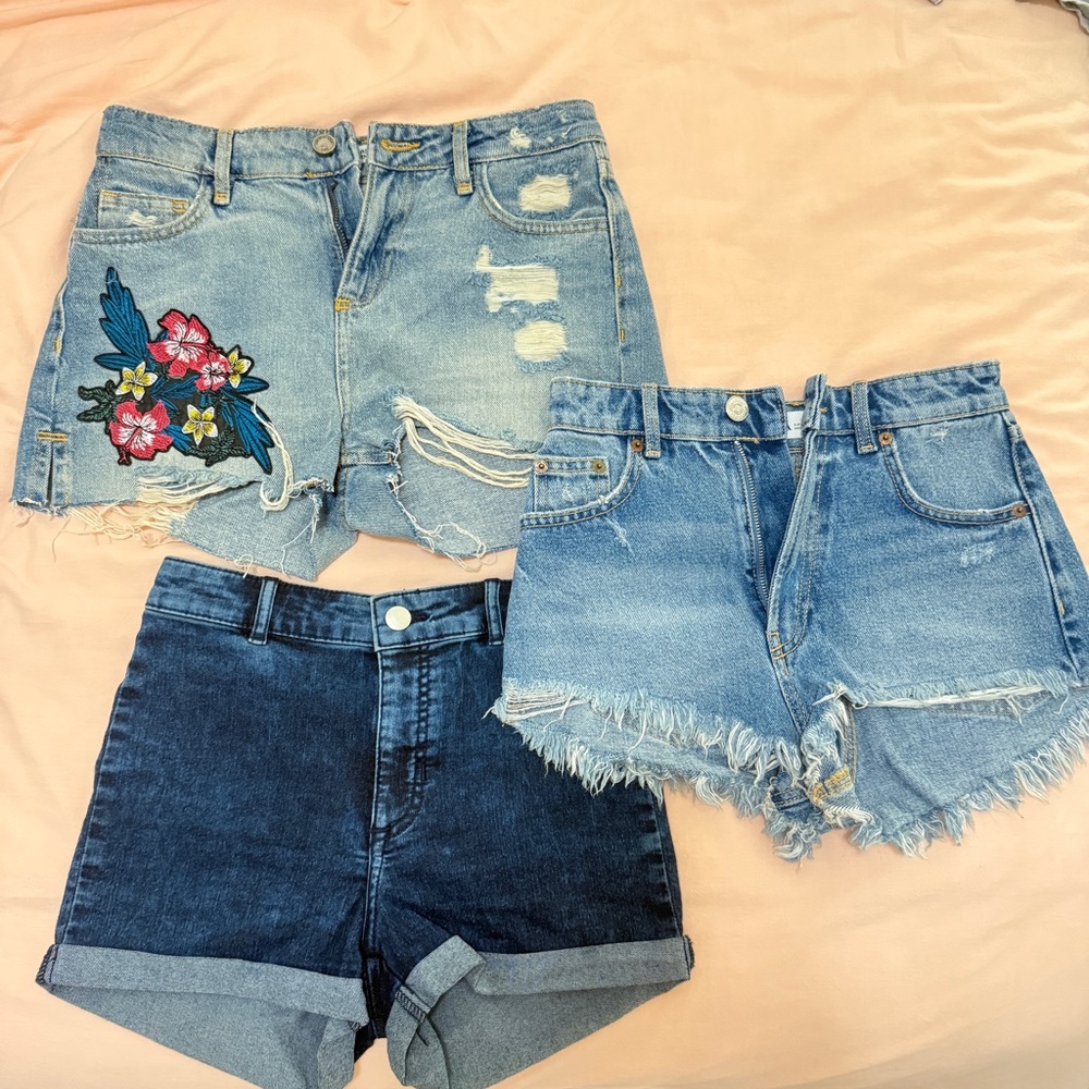 Lot of 3 Zara/H&M Shorts Women’s Denim High Rise Cut Off Blue Denim Shorts-0,2,4